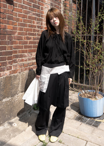 RIBBON SHIRRING BLOUSE